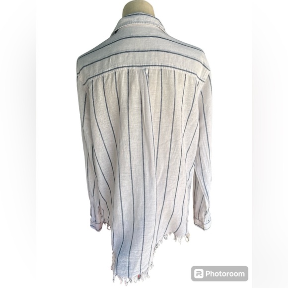 Women’s Long Sleeve Linen Cotton Shirt - Picture 2 of 7